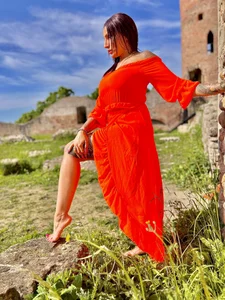 💃Latina 💃 de JuliaVegaOff  5 Imagens