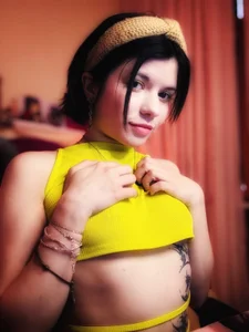 A BRIGHT SMILE WILL BRIGHTEN UP YOUR DAY 😊🤭💛 de Katya_Zaitseva  8 Imagens