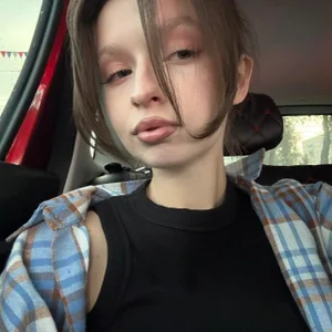 EllieBerrie Public зображення 3