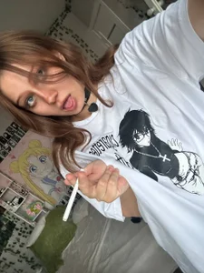 It's Me :3 de lilidim  Imagens