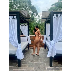 Ahincale My sexy Body 🍑 Pic 4