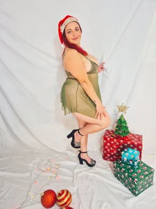 Soraya_Davis Merry Christmas and Posper 2025 Foto 3