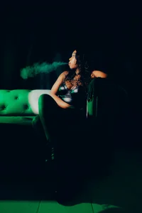 LET'S SUCK THE SMOKE FROM MOUTH TO MOUTH de Charlotte__Brown_ Foto 4