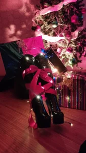 Molenna_queenn merry christmas Pic 6