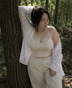 LindaFletcher A quiet day surrounded by nature👒😚 Pic 2