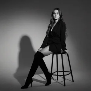 Renesmy_Black Different vibe Pic 5