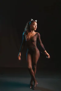 Beverly_Madison_ 🖤🖤 Billede 4