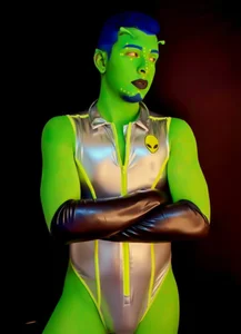 Master_Connor_BDSM Alien Latex Halloween 사진