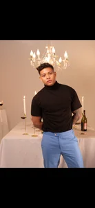 evan_greey01 Evan  9টি ছবি