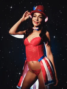 HannaPetit Happy 4th of July Pic 4