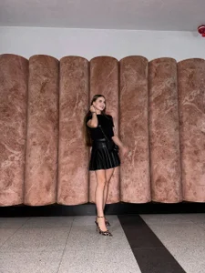 _LilyMoon_ Public Pic 3