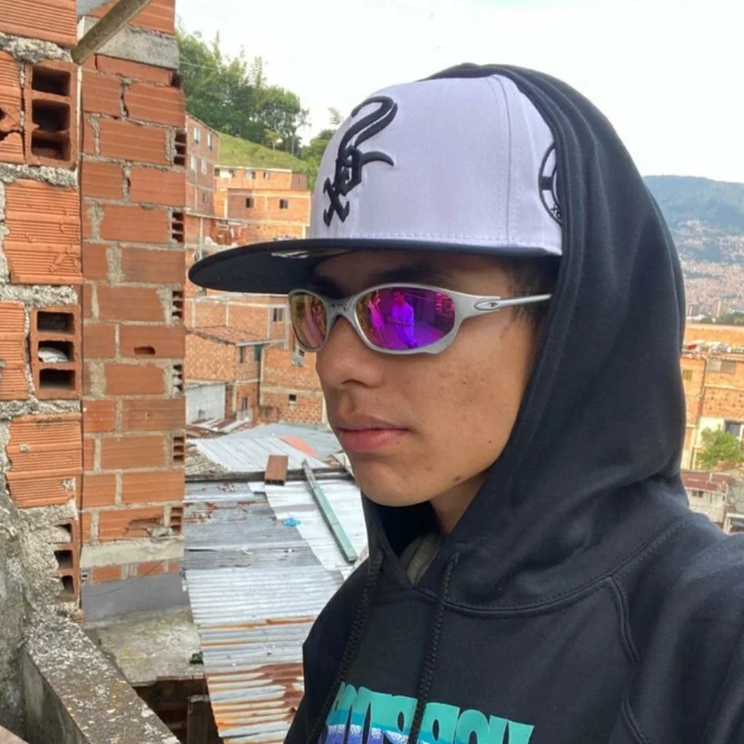 KaynSantos Public . fénykép
