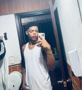 WHITET_AND_BLACK Boys Pic 7