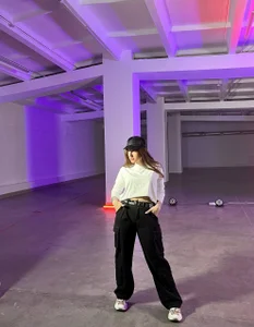 Public de ellielawson  8 photos