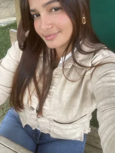 Andrea-Lu Normal day 사진 7