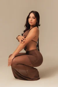 ScarlettRose_X 🖤 Elegance Uncovered 💋 Pic 4