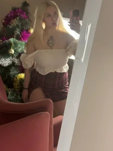 cute_eye_twinkl Public Pic 4