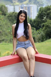 keyla__ross Natural, wild, and yours. Immagine  2