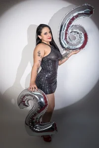 EmmaWalkerr_ HBD to Me Pic 3