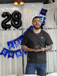 bradley_martinez: Oh yeah ( 2 фото)