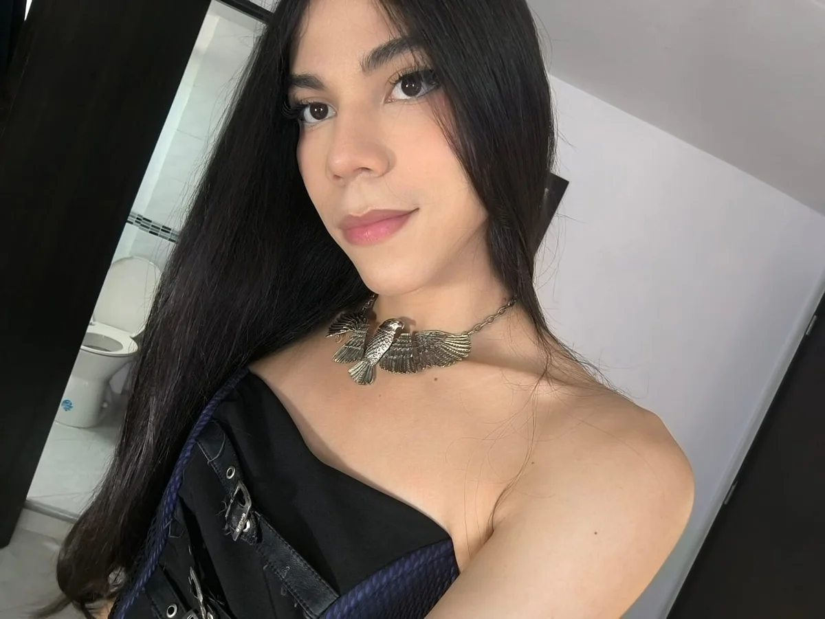 Sara_cutie_ 님의 트렌드 중인 사진  6199개