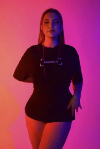 Brightsstar: Public ( 8 фото)