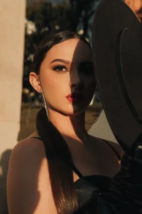 AliceHarper_ Black Sunset Pic