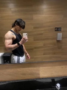 toji_luxxer Public Immagine  4