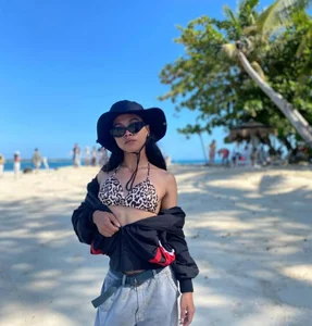 Sassy_Bianca: Public ( 4 фото)