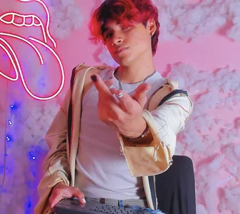 Leo_Glow Relaxed, bright and dangerously attractive Pic 4