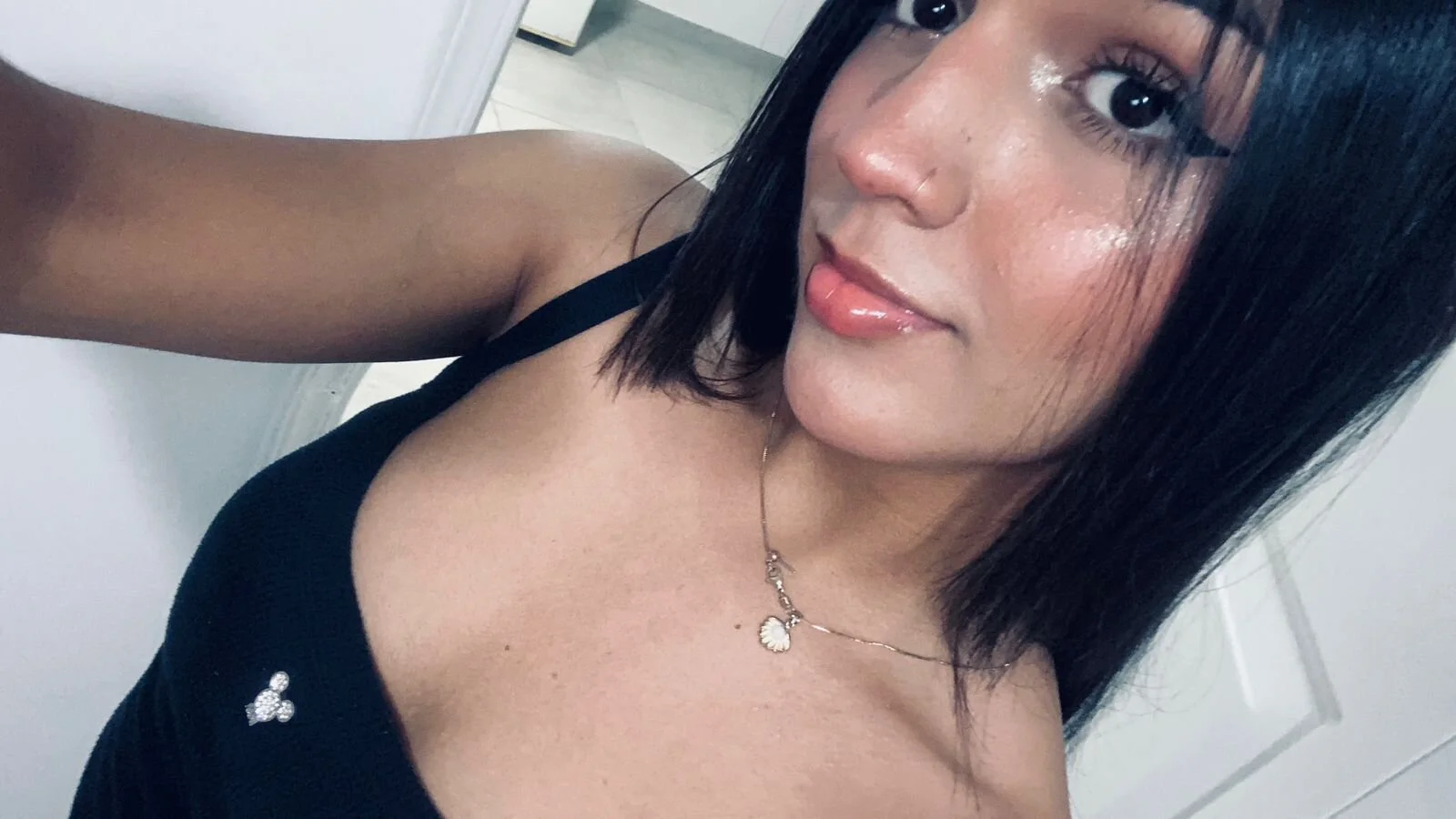 MadisonHerrera Public Εικόνα