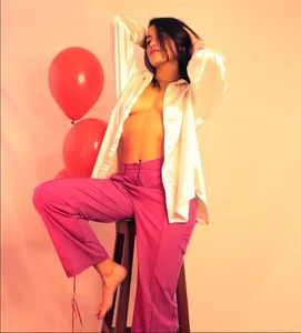 Ana__Pink Pink Pic 2