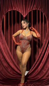 SamanthaGrace1 Valentine's sweet treat 💝 Pic 5