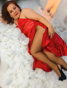 Rosalie_Durand Happy new year wish for you🎄🕯️🎁 Immagine 