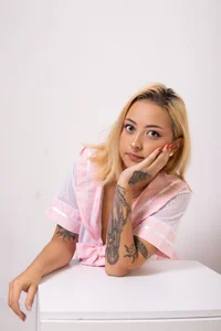 SarahCastro1_のDías de sakura 🌸の 2枚の写真