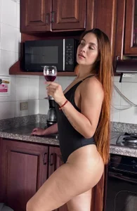 Taiissa_ Tonight Starts Here🍷 Pic 4