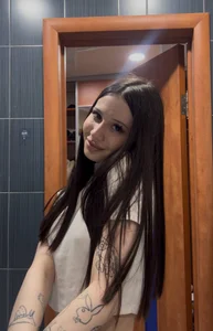 EvilyneEva Public Kuva