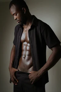 Dylan_Taylor Between chaos and art, me. Hình 4