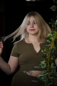 ZaraCreedon Kiss of the sunset 🌅 Pic