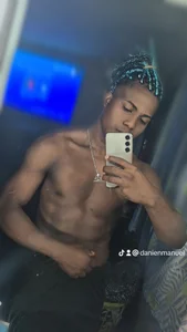 Warkdkcxuyx Public Bilde