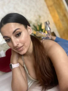 Charming & fierce od VallerieJones  7 snímek