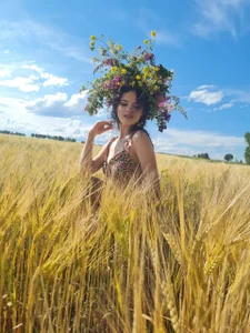 KarinBates Public Pic 3