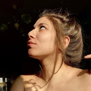 Empress-Ive Public Pic
