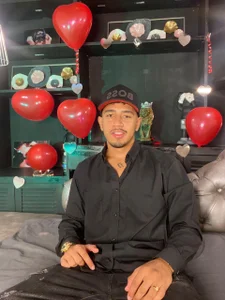 Brand_Collins happy valentine's day💘 Foto 2