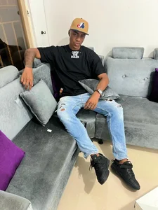 YeremiBrowm casual and sexy always!!! 사진