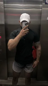 Hoot_tiger more days about me зображення 2