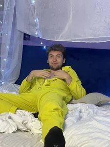 joseph_bear_ Public صورة واحدة|joseph_bear_ Public صورتان|joseph_bear_ Public  صور|joseph_bear_ Public  صورة