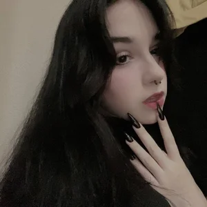 JoanReedparty queen Bild