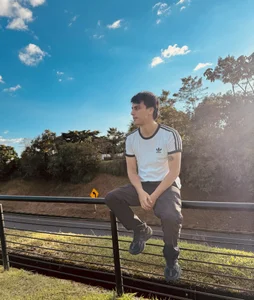 hello! de ErosVale  Imagens