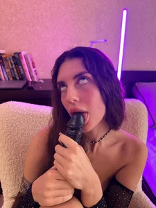 lolamila Miu Εικόνα 3